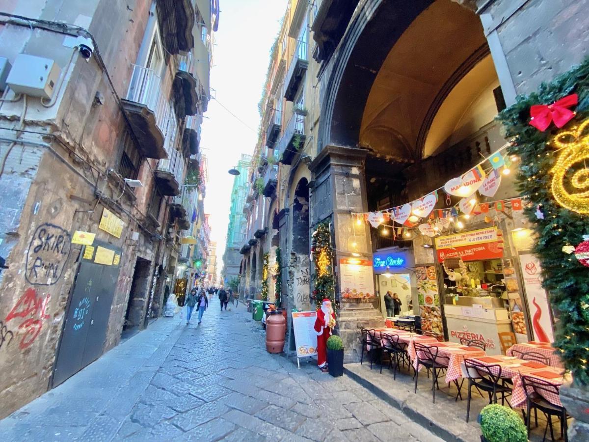 Al Decumano Naples